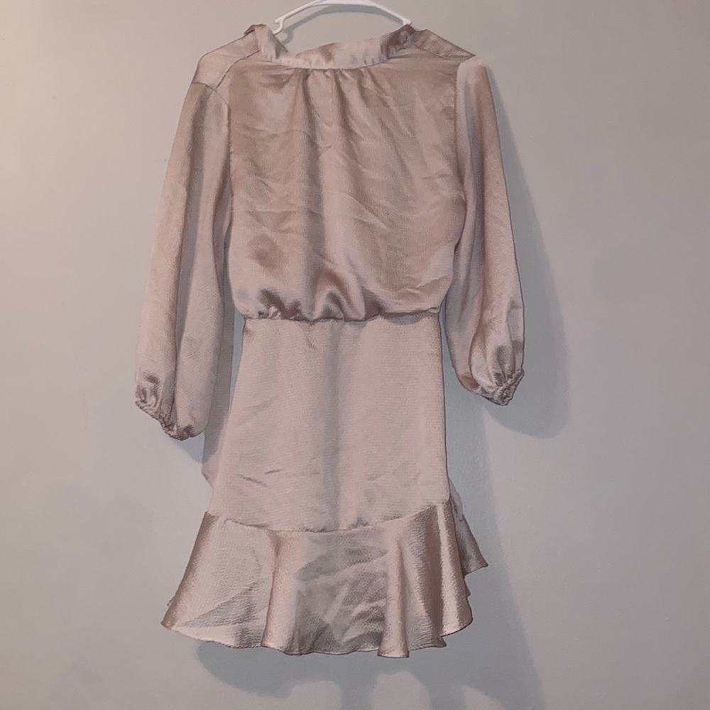 Silky short long sleeve dress